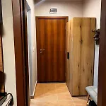 דירה Near The Lift With A Private Parking