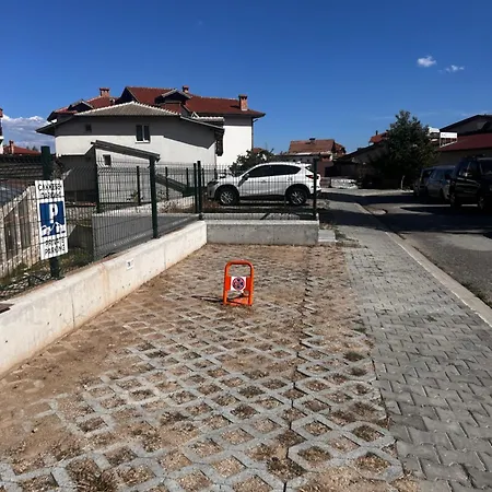 Апартамент Near The Lift With A Private Parking